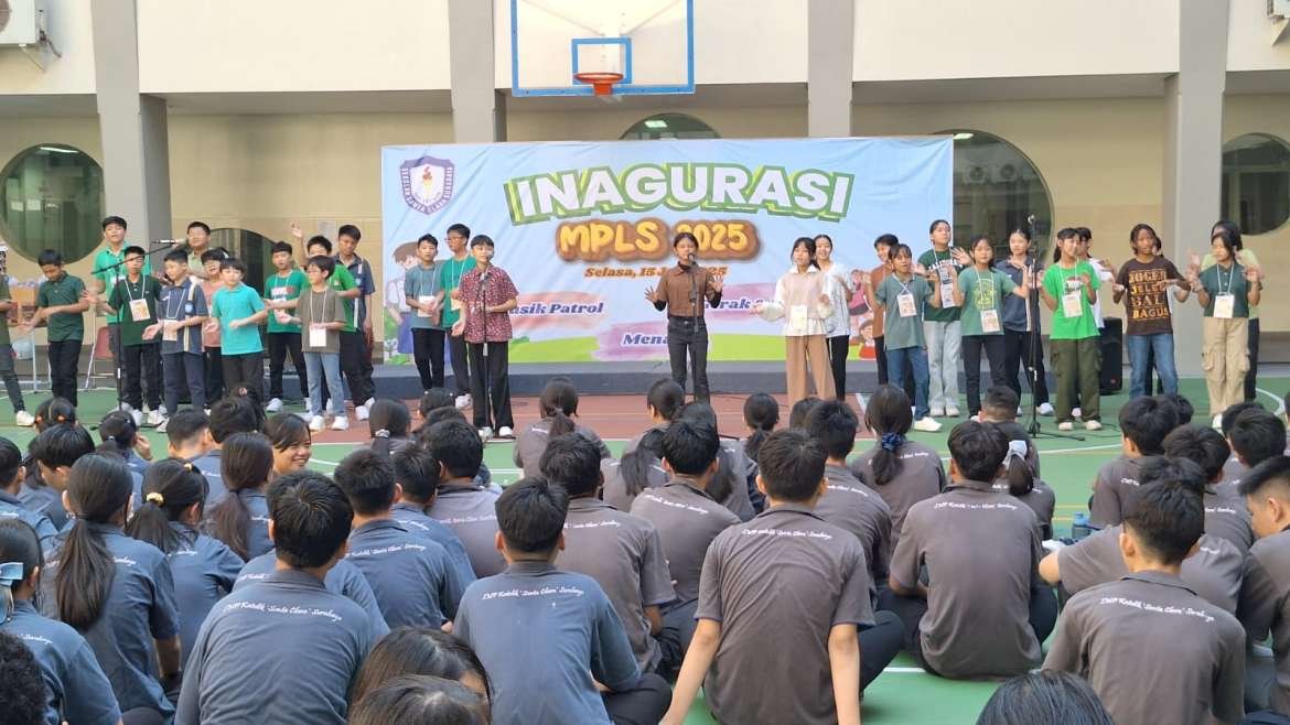 “Alam Lingkunganku, Santa Clara Keluargaku”