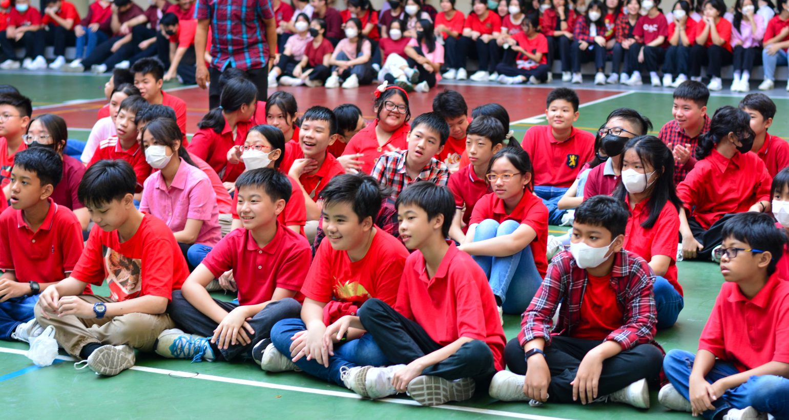 LUNAR LOVE WITH SANCLAR