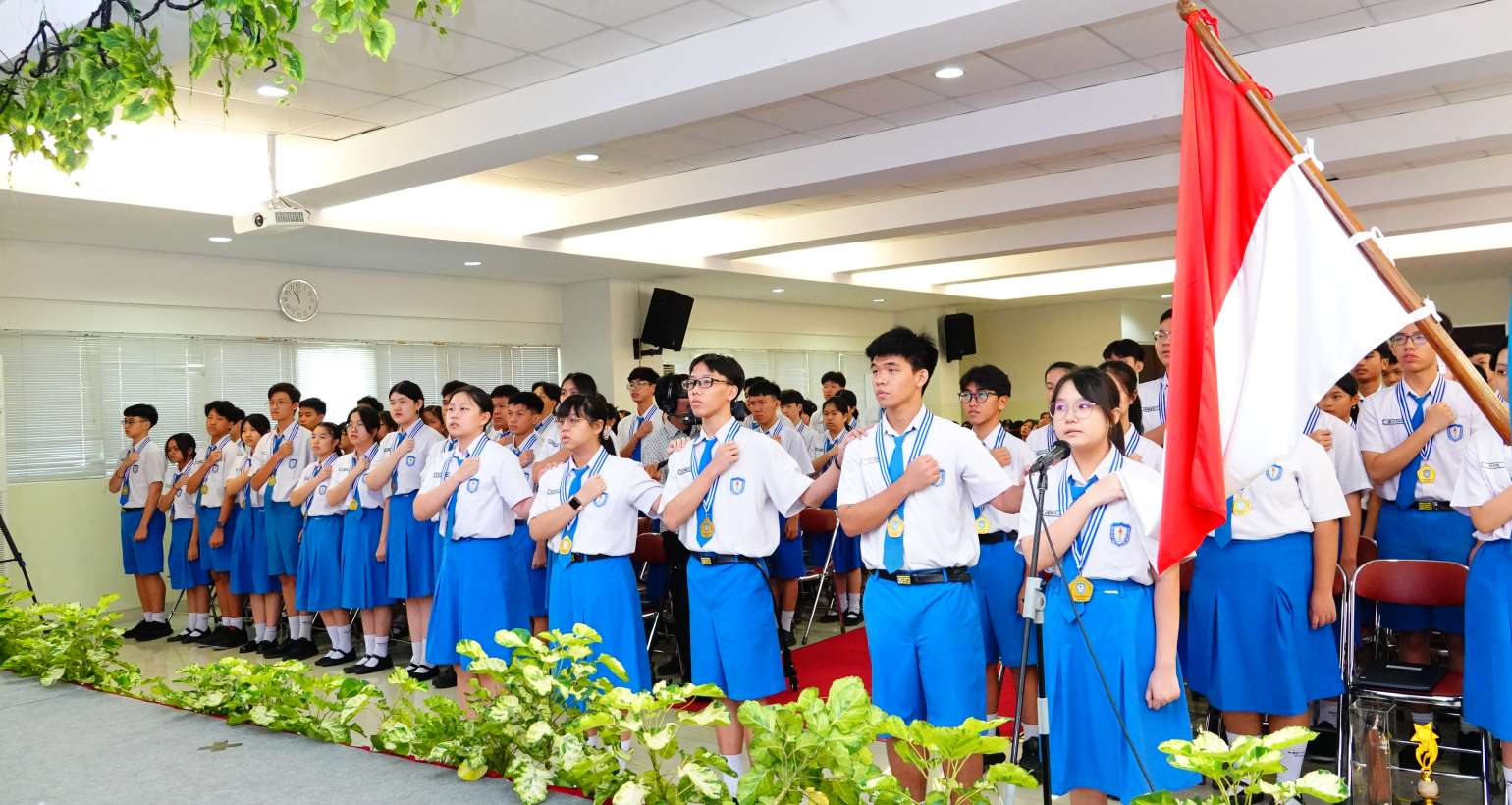 Momen Bersejarah Angkatan Emas, Penyerahan Ijazah Angkatan ke-50